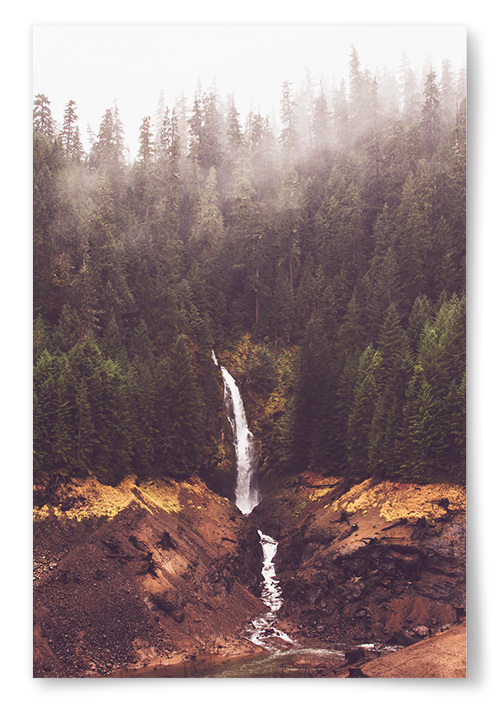 Poster Vattenfall i Skog